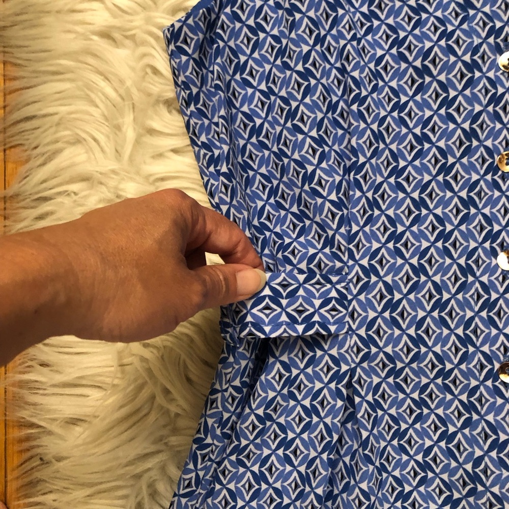 CeCe Geometric Diamond Button Down Collared Flowy… - image 9